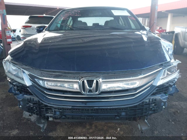 Honda ACCORD LX 2017 1HGCR2F39HA205341 Image 13