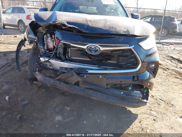 5TDXBRCH1PS582776 Toyota Highlander Hybrid Limited