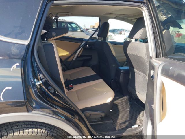 2T3RFREV9JW817320 Toyota Rav4 Adventure/xle