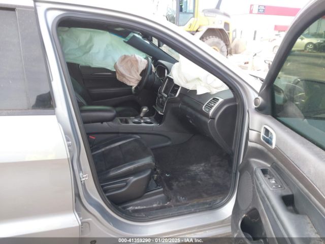 1C4RJEAG8HC930011 Jeep Grand Cherokee Altitude 4x2
