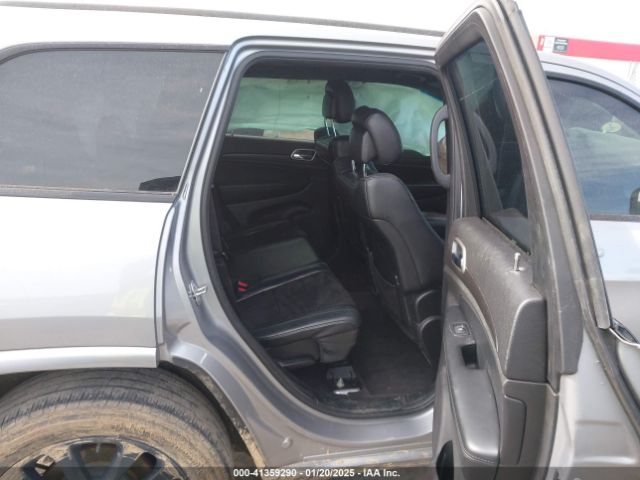 1C4RJEAG8HC930011 Jeep Grand Cherokee Altitude 4x2