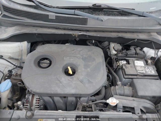 KNDJP3A55J7505343 KIA SOUL +