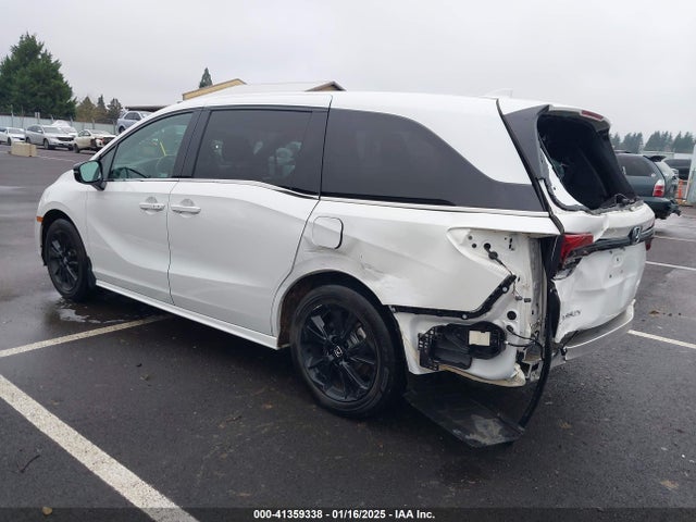 5FNRL6H72PB006834 Honda Odyssey Sport