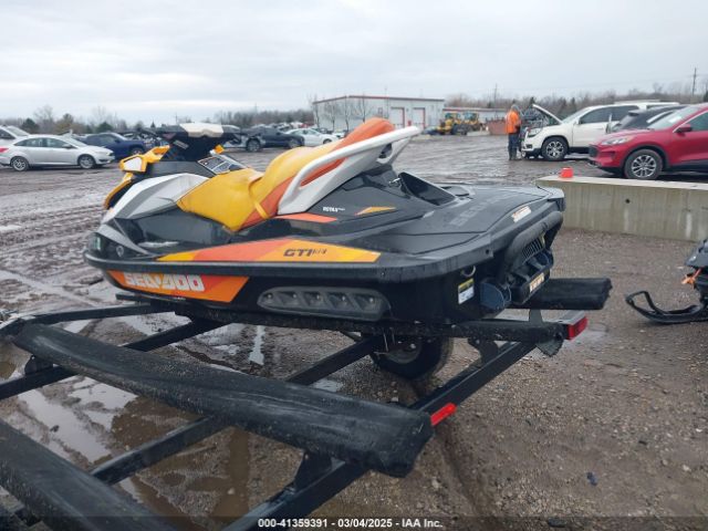 2018 SEA DOO GTI YDV50415D818 Photo 2