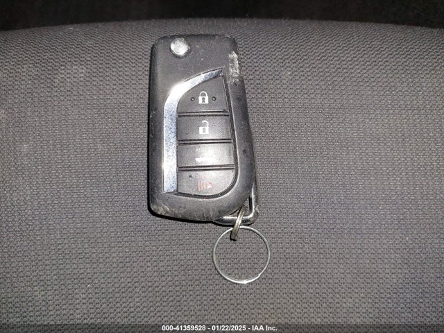 Toyota COROLLA LE 2020 JTDEPRAEXLJ106258 Image 11