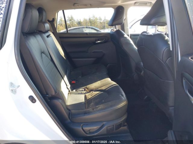 5TDKDRBH3PS522407 Toyota Highlander Xle
