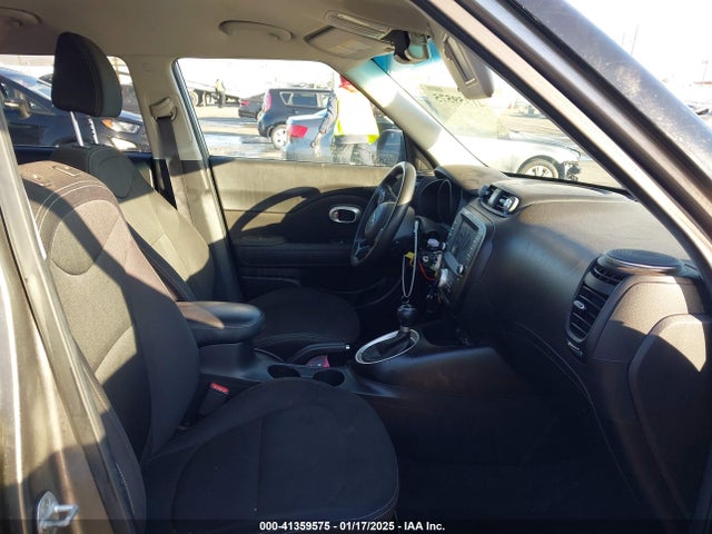 KIA Soul 2018 KNDJN2A23J7623543 Image 5