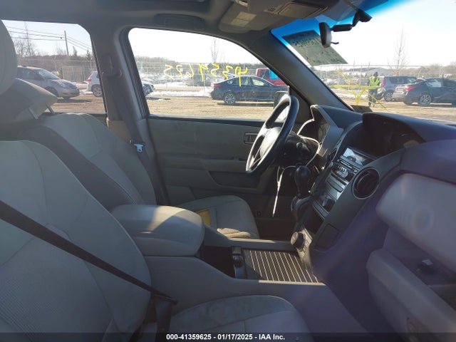 Honda PILOT SE 2015 5FNYF4H37FB021865 Image 5