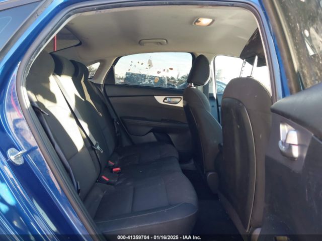 3KPF24AD0NE472873 KIA Forte Lxs