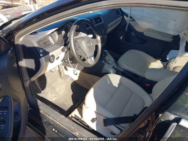 3VWD17AJ0EM442213 Volkswagen Jetta 1.8t Se