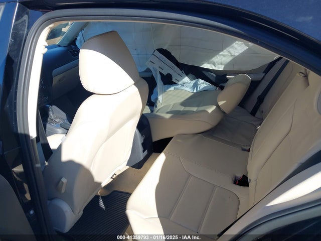 3VWD17AJ0EM442213 Volkswagen Jetta 1.8t Se