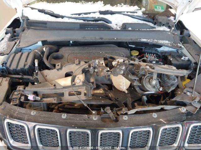 3C4NJDCB6JT136449 Jeep Compass Limited 4x4