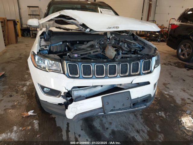 3C4NJDCB6JT136449 Jeep Compass Limited 4x4