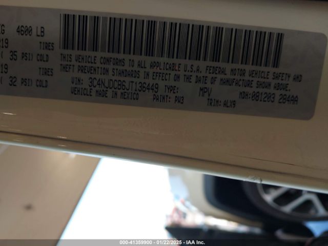 3C4NJDCB6JT136449 Jeep Compass Limited 4x4