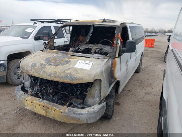 1GAZGNFP9N1207663 Chevrolet Express Passenger Rwd 3500 Extended Wheelbase Ls