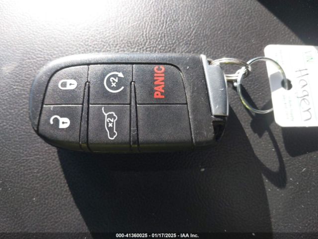 1C4RJFAG4MC775621 Jeep Grand Cherokee Laredo E 4x4