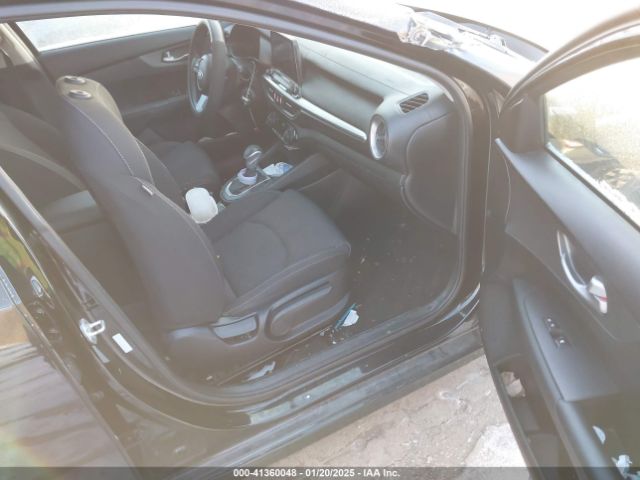 3KPF24AD1KE064278 KIA FORTE FE