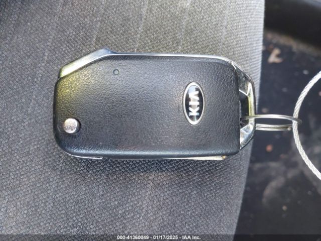 KNDEUCA23M7156784 KIA Seltos S Turbo