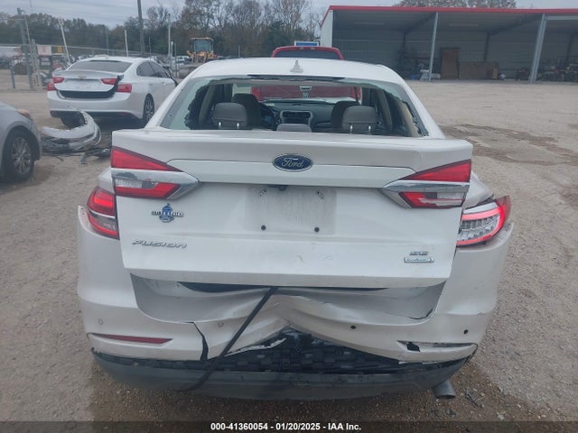 3FA6P0HD4KR213491 Ford FUSION SE