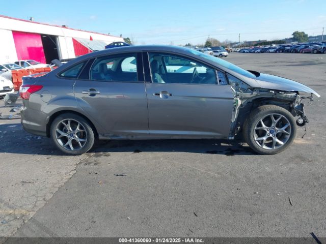 1FADP3F24EL199735 Ford FOCUS SE