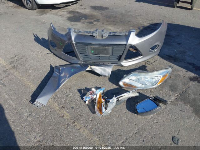 1FADP3F24EL199735 Ford FOCUS SE
