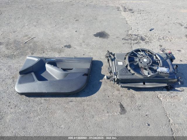1FADP3F24EL199735 Ford FOCUS SE