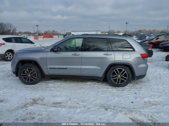 1C4RJFLG3HC700038 Jeep Grand Cherokee Trailhawk 4x4