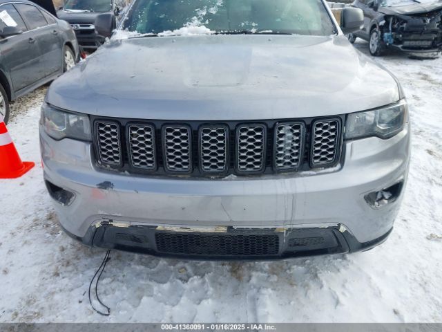 1C4RJFLG3HC700038 Jeep Grand Cherokee Trailhawk 4x4