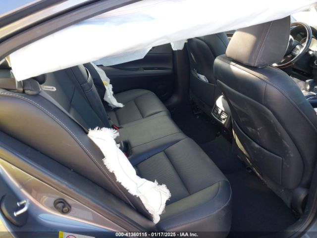 58ABK1GG8JU109879 Lexus ES 350