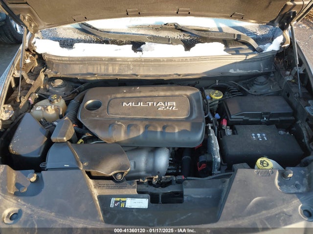 1C4PJLCB9FW525798 Jeep Cherokee Latitude