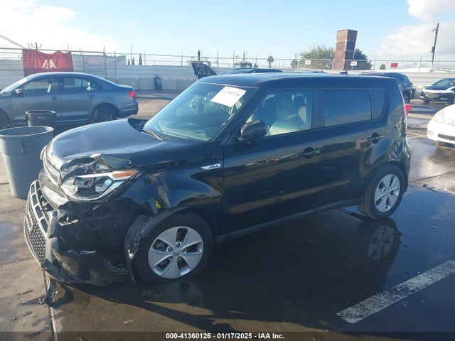KIA Soul 2015 KNDJN2A21F7772637 Image 2