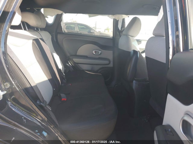 KIA Soul 2015 KNDJN2A21F7772637 Image 8