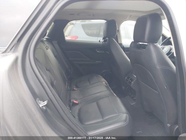 2020 JAGUAR F-PACE SADCL2FX0LA632472 Photo 7