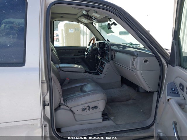 2004 CADILLAC ESCALADE 1GYEK63N24R178322 Photo 4