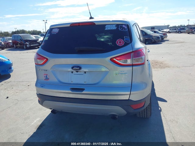 Ford ESCAPE SE 2016 1FMCU0G90GUA32256 Image 16
