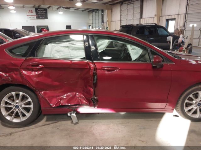 3FA6P0HD1KR246206 Ford FUSION SE
