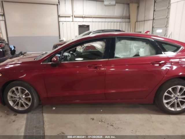 3FA6P0HD1KR246206 Ford FUSION SE