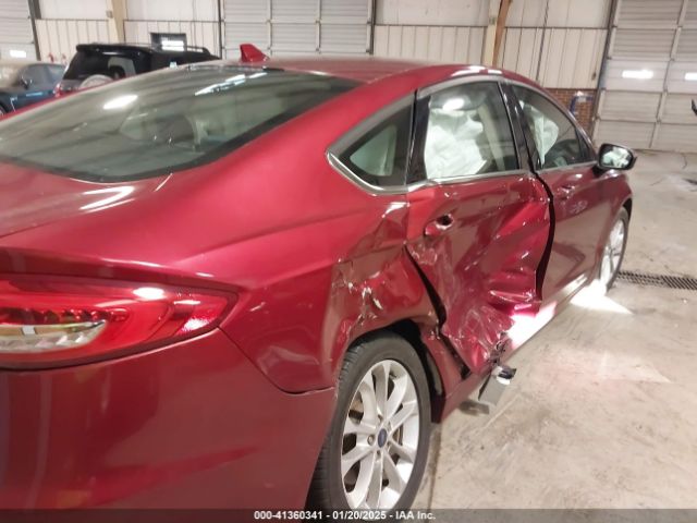 3FA6P0HD1KR246206 Ford FUSION SE