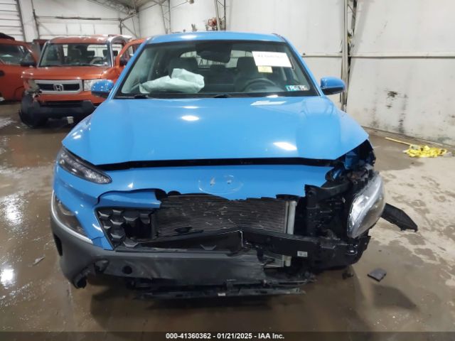 KM8K2CAB5NU773515 Hyundai Kona Se