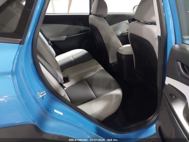 KM8K2CAB5NU773515 Hyundai Kona Se
