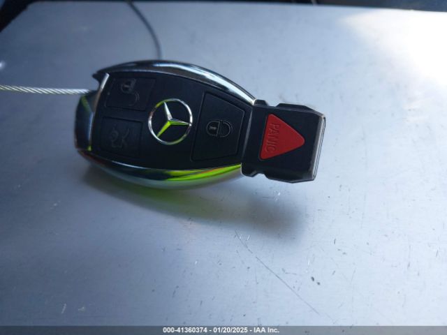 55SWF4JB1FU086668 Mercedes-Benz C 300 Luxury/sport