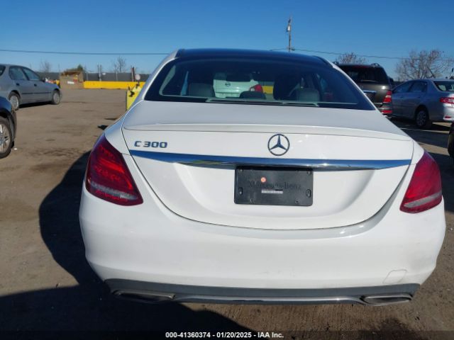 55SWF4JB1FU086668 Mercedes-Benz C 300 Luxury/sport