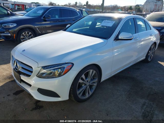 55SWF4JB1FU086668 Mercedes-Benz C 300 Luxury/sport