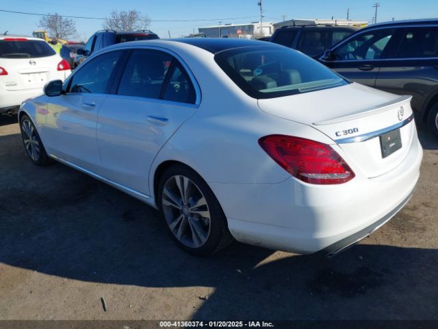 55SWF4JB1FU086668 Mercedes-Benz C 300 Luxury/sport