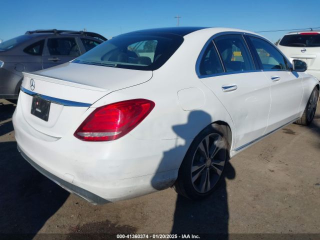 55SWF4JB1FU086668 Mercedes-Benz C 300 Luxury/sport