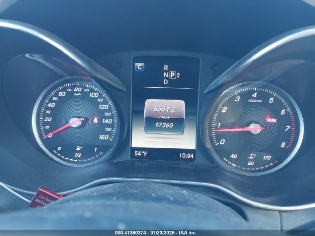 55SWF4JB1FU086668 Mercedes-Benz C 300 Luxury/sport