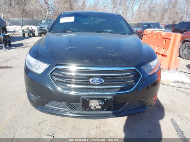 1FAHP2F82FG102235 Ford Taurus Limited