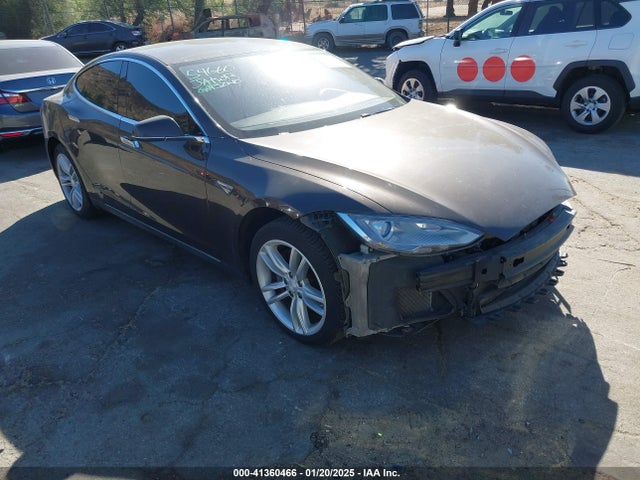 2013 TESLA MODEL S 5YJSA1DN4DFP19552 Photo 0