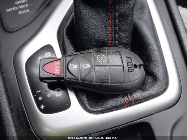 Jeep Cherokee Trailhawk 2015 1C4PJMBS2FW680636 Image 11