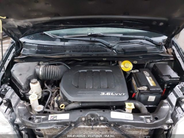 2C4RC1BG9ER436048 Chrysler Town & Country Touring